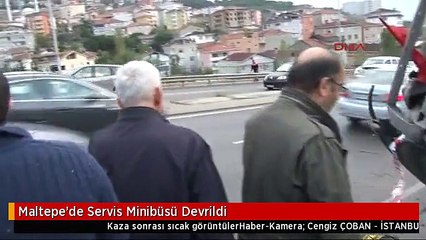 Maltepe'de Servis Minibüsü Devrildi