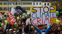 Thousands rally in Bonn to protest over Cop23 climate deal