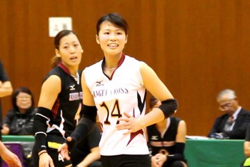 鶴ケ崎佳寿葉選手(Kazuha Tsurugasaki)柏エンゼルクロス【ﾊﾞﾚｰﾎﾞｰﾙVﾁｬﾚﾝｼﾞﾘｰｸﾞ女子2016-2017】2016.11.27柏市中央体育館