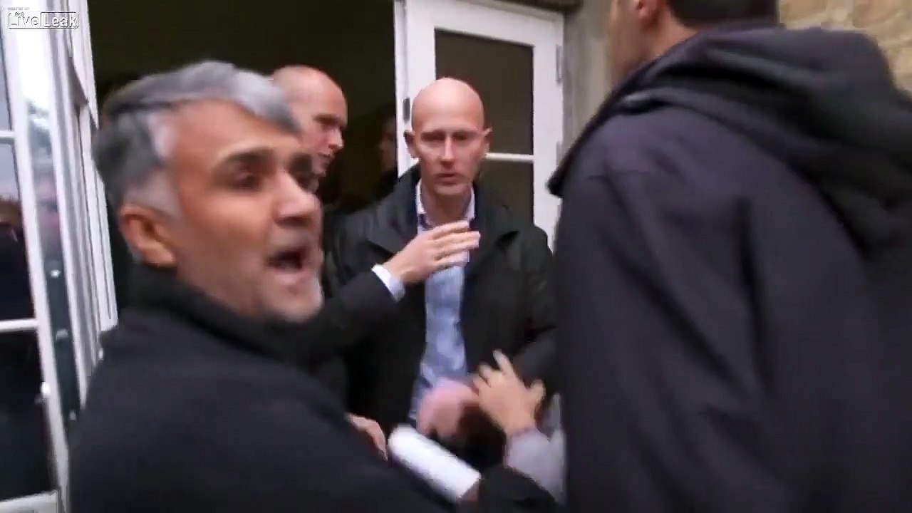 Denmark: Minister forced to flee deportation centre chased by angry failed asylum seekers