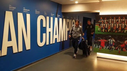 Já estamos no Dragão! Força Porto ⚪️