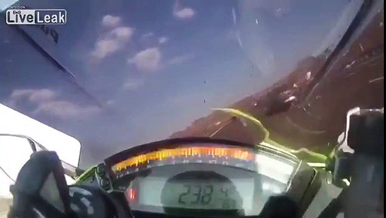 The 300 KPH Crash-Raw Footage