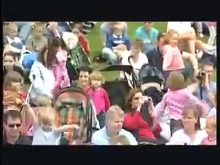 Barney UK Zoo Tour 2002 HD Bear in the Big Blue House