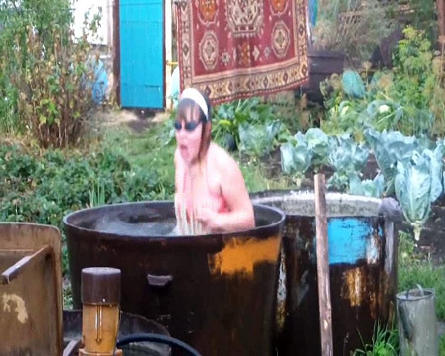 everyone but everyone is dancing with Fernando