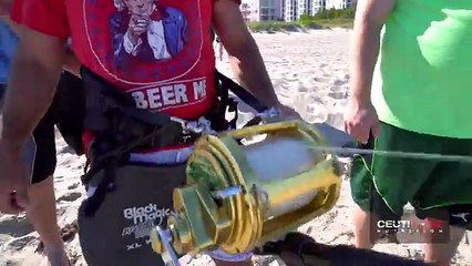 Searching for Wahoo and Monster Shark Fishing with Frogg Toggs - 4K