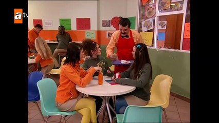 Kıvılcım Sanayi ile uğraşıyor by Jared George