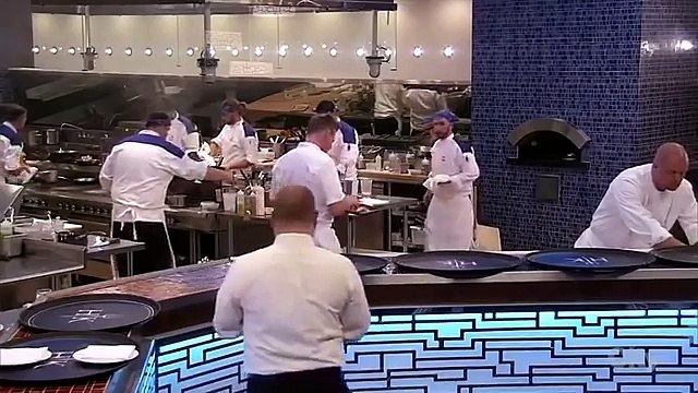 Chef Ramsay Goes Toe-to-toe with an ex-Military Vet | Hells Kitchen