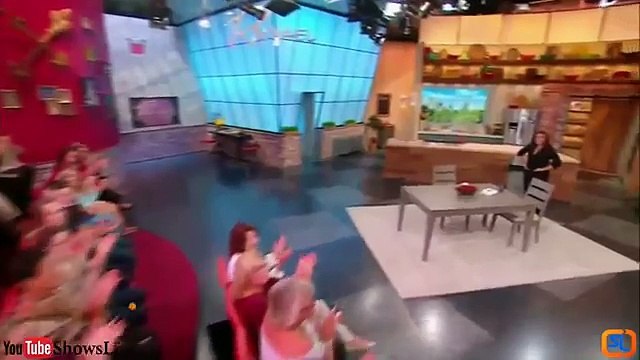 Carol Burnett Interview | Rachael Ray Show 2016 September 14