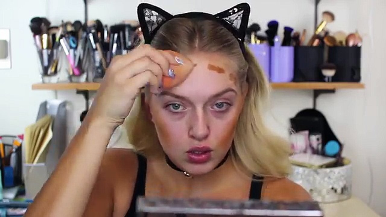 Sexy Cat Makeup Tutorial (VERY Original I Know)