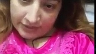 Sitara Baig h*t Sadi Kurri mujra dancer talking to fans feb 2017 part 7