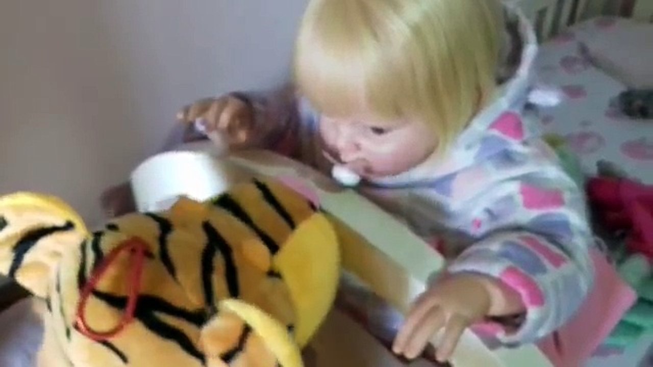 Rotina da manhã da Yasmin (bb reborn)