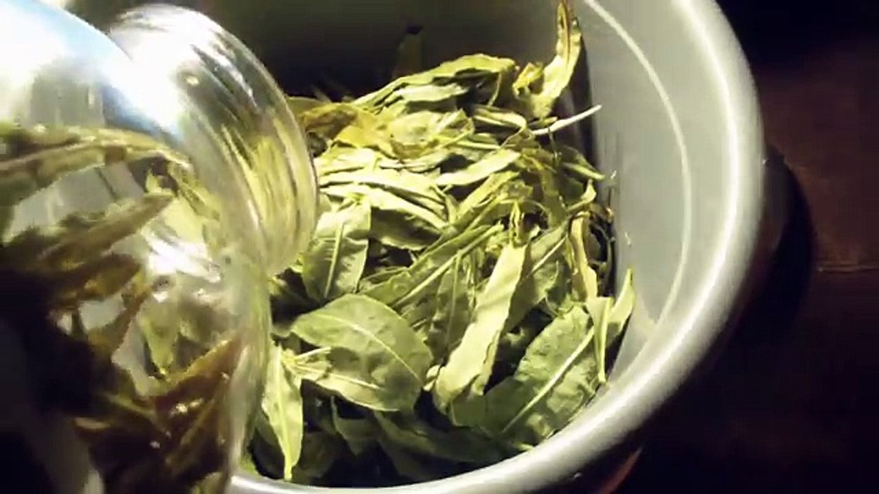 Yemek Ivan-Çay (Rusça çay). Uzun süreli fermantasyon.