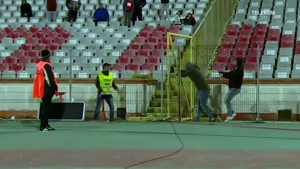 Romanian hooligans take an IQ test