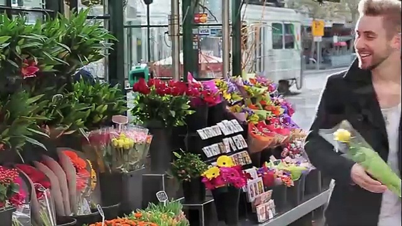 BABYS TOE STUCK IN BELLY BUTTON!