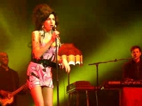 Amy Winehouse Paris Oct. 2007
