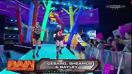 WWE RAW  6 Man mixed Tag Team Match