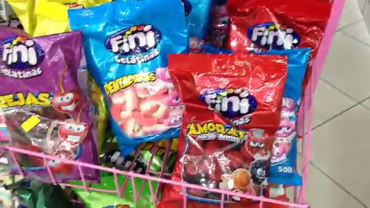 É big! É big! Preparando a festa da Alice