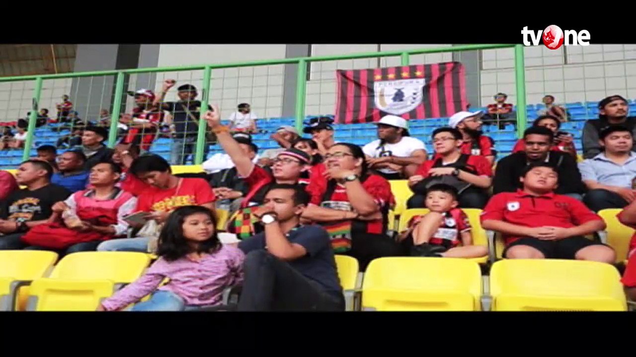 Kemeriahan dan Kesetiaan Suporter Mutiara Hitam Ketika Persipura Bertanding