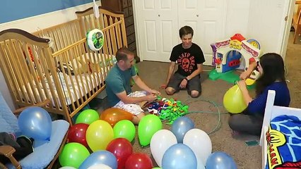 HOUSE FULL OF BALLOONS!! HAPPY BIRTHDAY AZBURY!!