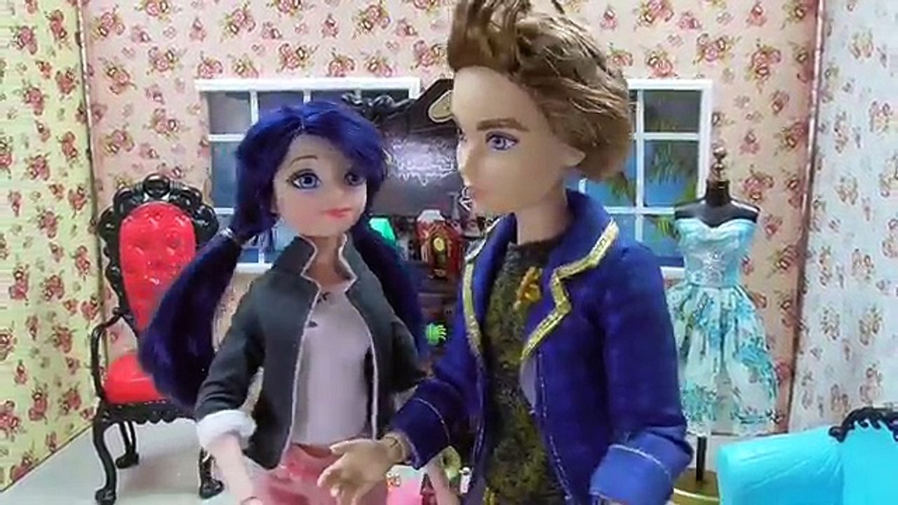 Bebes Emma y Lucas van al zoológico | videos de Marinette y Adrien con Ladybug