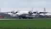 Le plus gros avion du monde au décollage : ANTONOV !