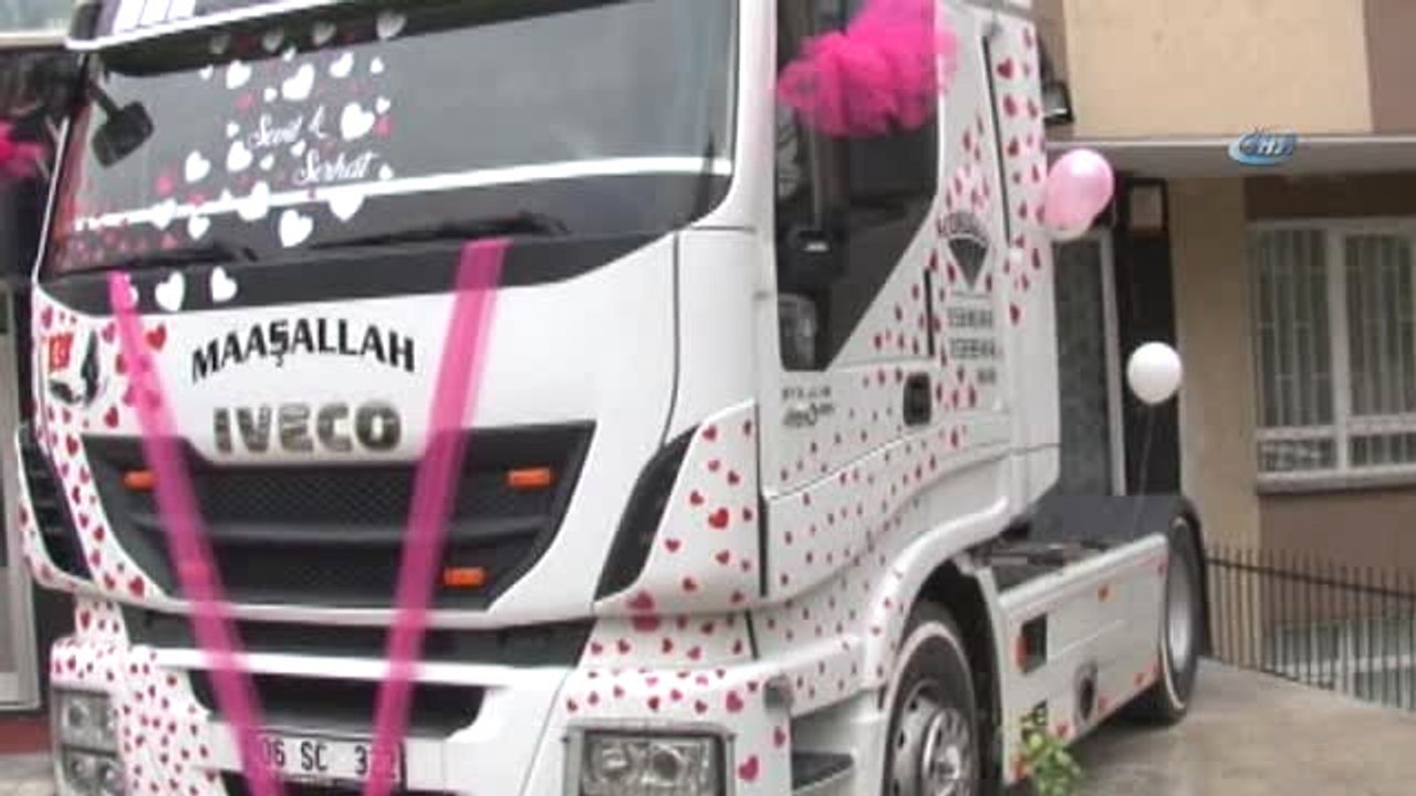 Tır Şoförünün Gelin Arabası da Tır Oldu