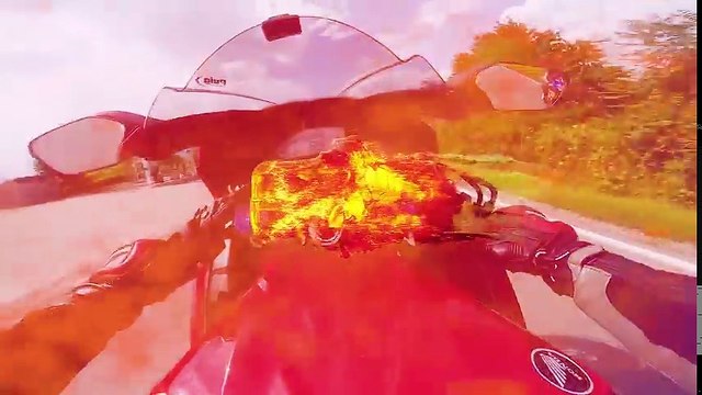 Honda Fireblade CBR1000RR Superbike +100MPH WHEELIES Knee Drag Full Speed PUBLIC Mountain Road ITALY