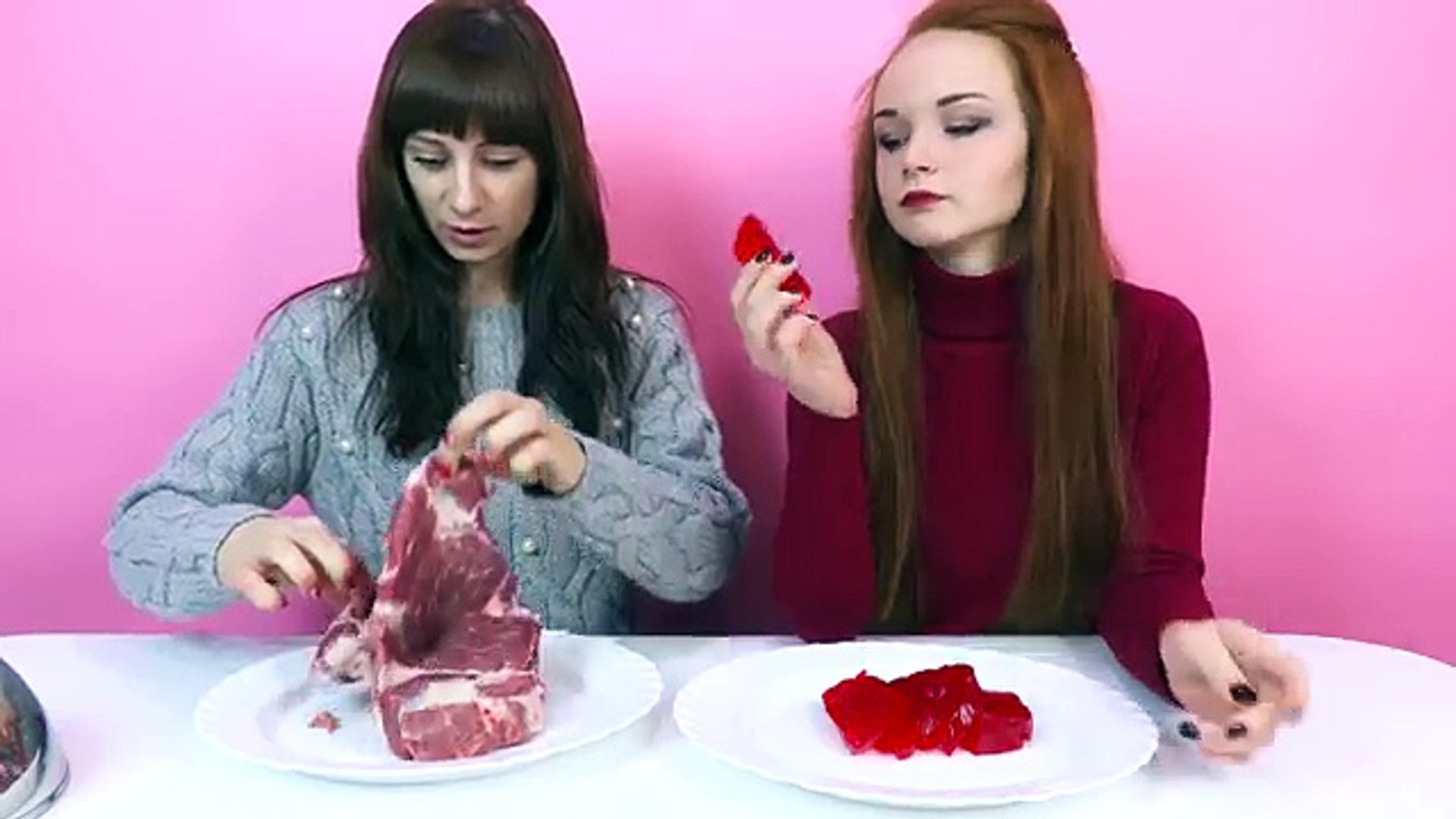 ⁣Обычная Еда против Мармелада! СЪЕЛИ ЧЕРЕПАХУ, ЛЯГУШКУ ! Real Food vs Gummy Food - Candy Challenge