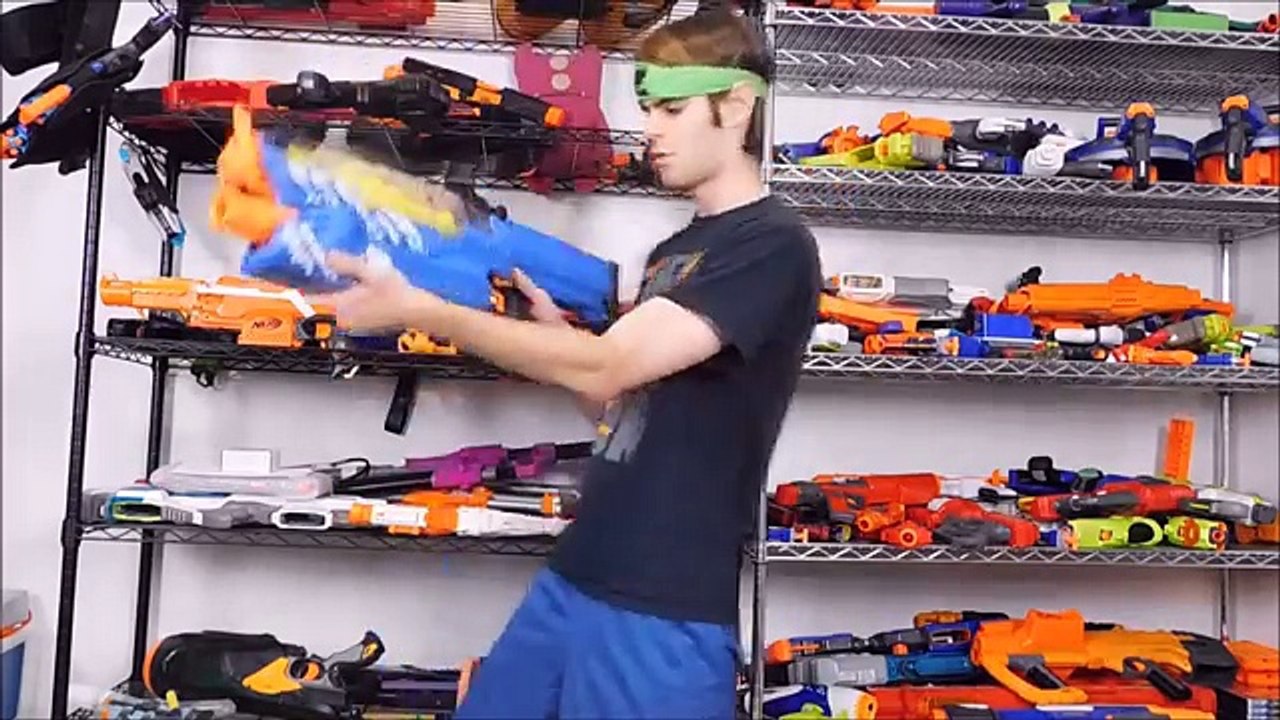 Review: NEW Nerf Rival Nemesis MXVII-10K (Game Changing Primary)