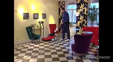 pvc zemin temizligi ve cila bakım uygulamalari yapılır.