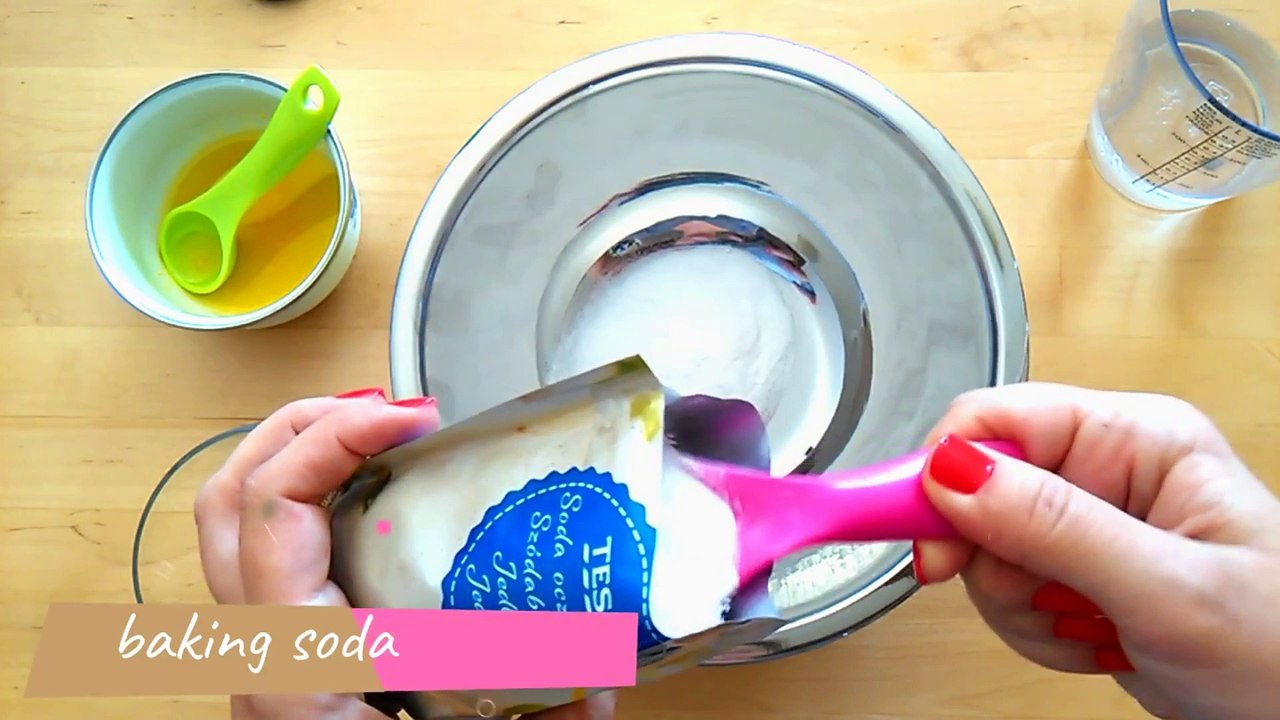 How to make Chamomile Fizzy Bath Bombs