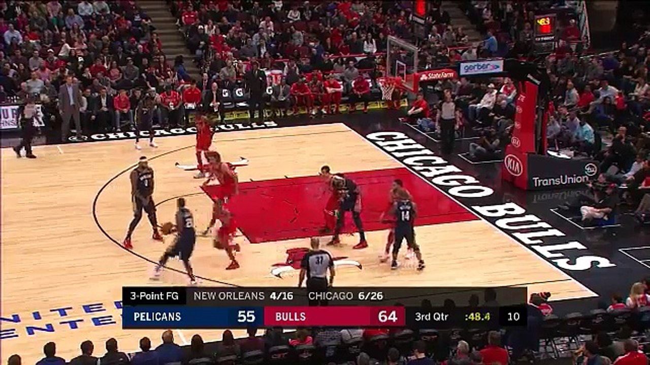 Pelicans on a Run