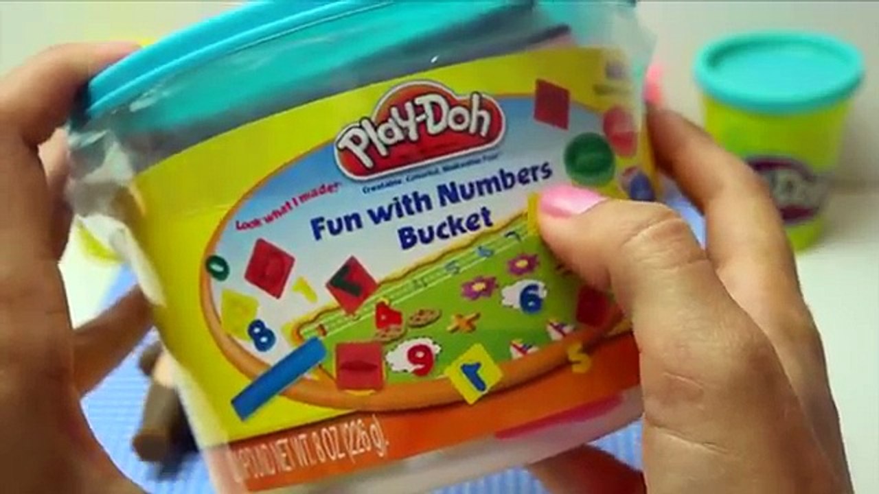 Play doh Учим счет с Машей и медведем Развивающий пластилин Плей до