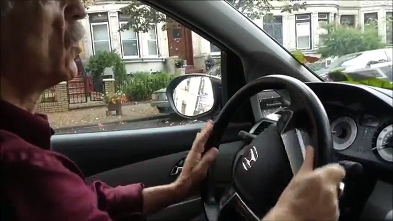 HOW TO DO PARALLEL PARKING IN THE DMV DRIVING TEST 2