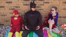 Little Superheroes 22 - Count Sockhands & The Giant Spider w/ The Flash, Batman, Ziggy and Supergirl