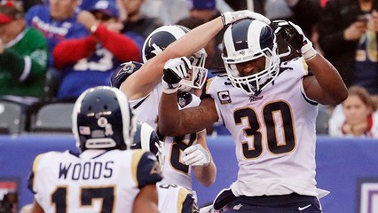 Todd Gurley nabs his second TD of the day on 4-yard run