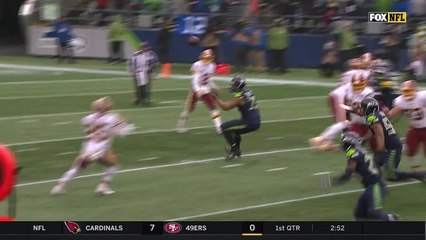 Bobby Wagner reads play, stuffs Chris Thompson for loss