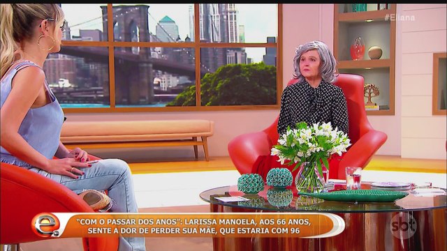 Larissa Manoela - Com o Passar dos Anos # 4