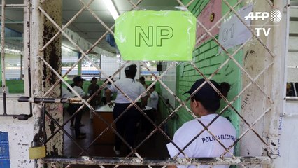 Nicaragüenses votan en municipales en medio de apatía