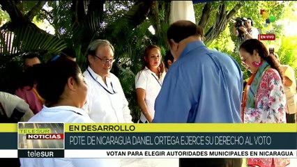 Presidente y vicepresidenta nicaragüenses votan en municipales