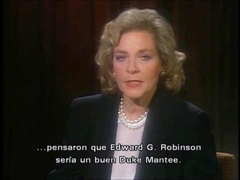 Lauren Bacall recuerda El bosque petrificado (Lauren Bacall remembers The Petrified Forest )