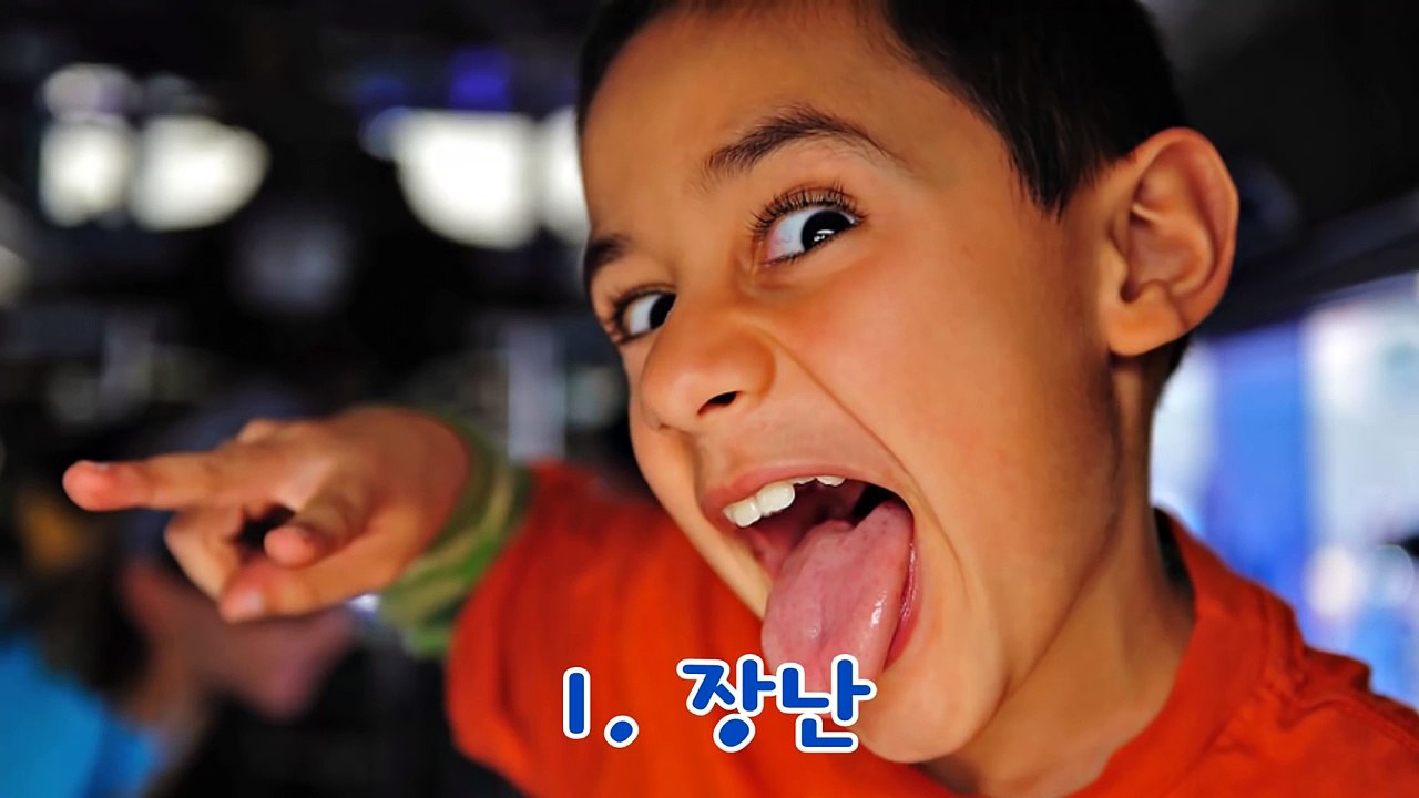 [랭킹PD] 여자가 남자에게 호감있을때 하는 행동 10가지