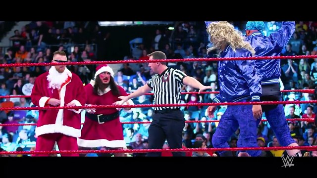 Relive the insane All Hallows' Eve Trick or Street Fight in slow motion- Exclusive, Nov. 3, 2017 - USA SPORTS