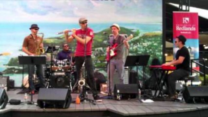 Down To The Bone I'll always hold you close HD720 m2 Basscover Bob Roha