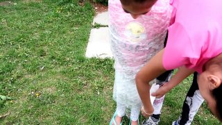 BUBBLE WRAP CHALLENGE EXTREME! Family Fun Activities Mommy vs Bad Kids