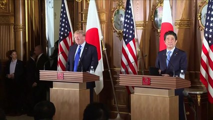 Corée du Nord: Trump affiche sa fermeté à l'unisson avec Abe