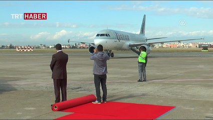 Katar'dan Adana'ya gelen ilk uçak törenle karşılandı