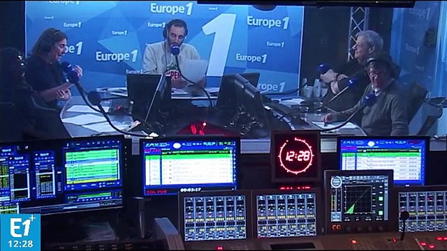 Edouard Philippe face aux enfants, c'est plein de fraîcheur