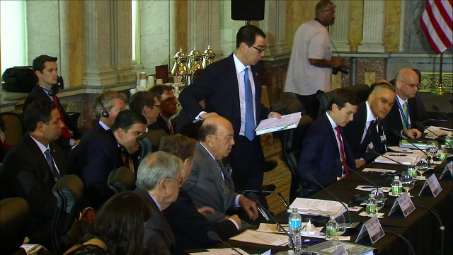 'Paradise Papers' revelam clientes dos paraísos fiscais