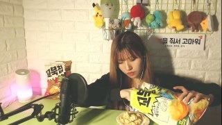 [ASMR] 바삭바삭한 신상 과자 꼬북칩 이팅사운드/ no talking/crispy snack eating sound